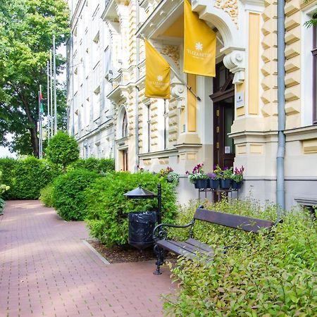 Boutique Elizabeth Apartment Riga Exterior photo